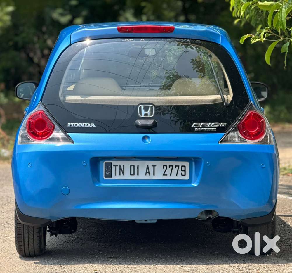 Honda Brio V Mt, 2012, Petrol