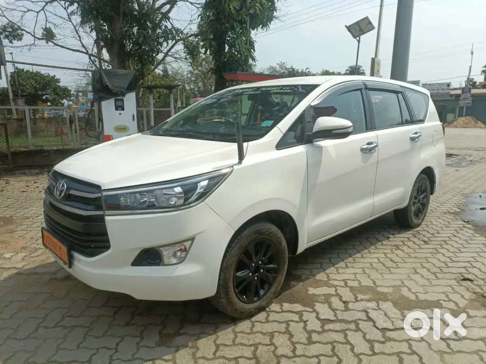 Toyota Innova Crysta