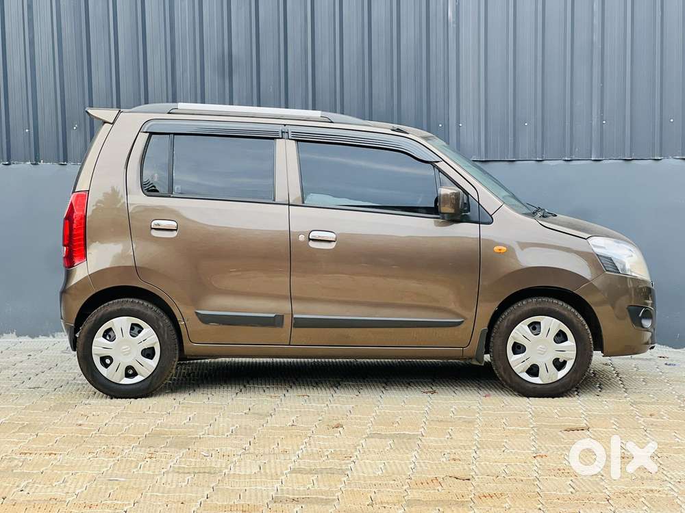 Maruti Suzuki Wagon R 1.0 Vxi, 2018, Petrol