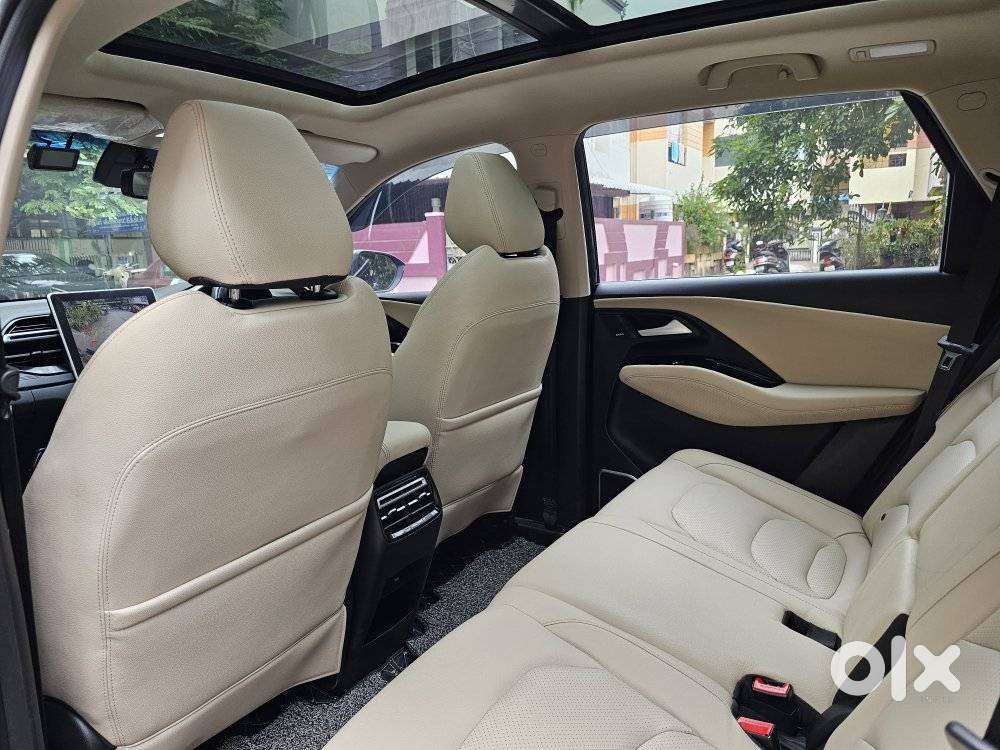 Mg Hector Sharp Pro 2.0 Turbo Diesel Mt Dual Tone, 2023, Diesel