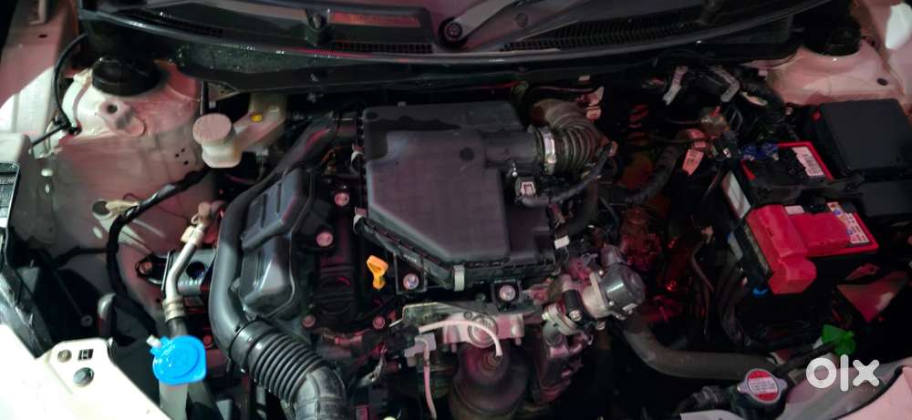 Maruti Suzuki Swift Vxi Optional, 2025, Petrol