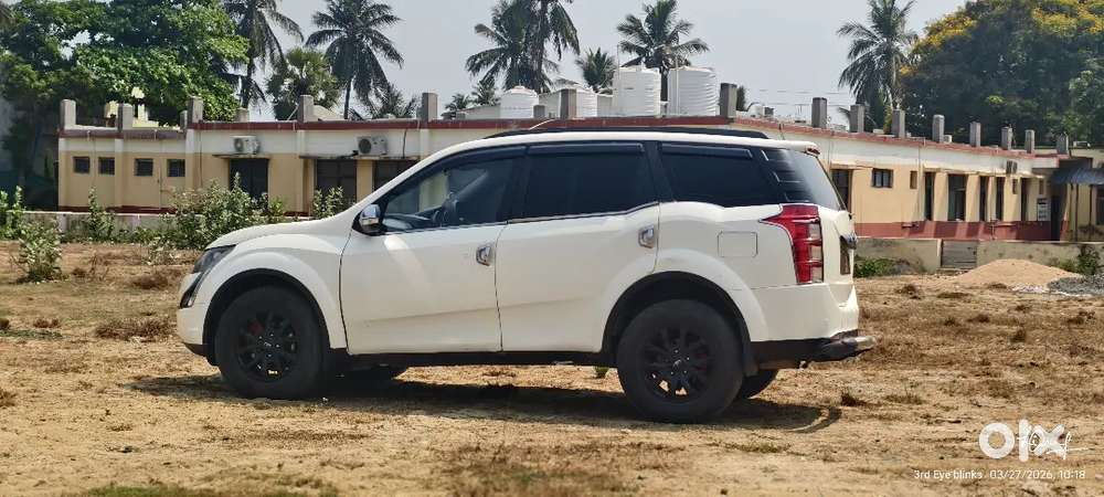 Mahindra Xuv500 2018 Diesel Well Maintained