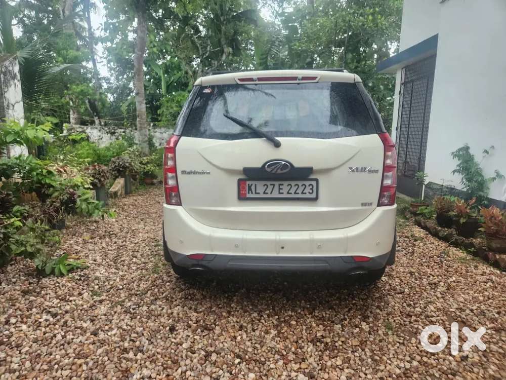 Mahindra Xuv500 2014 Diesel Good Condition, 148000 Km, Single Owner