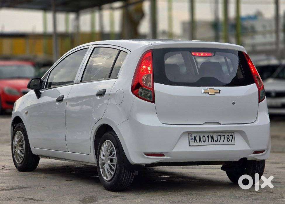 Chevrolet Sail, 2013, Petrol