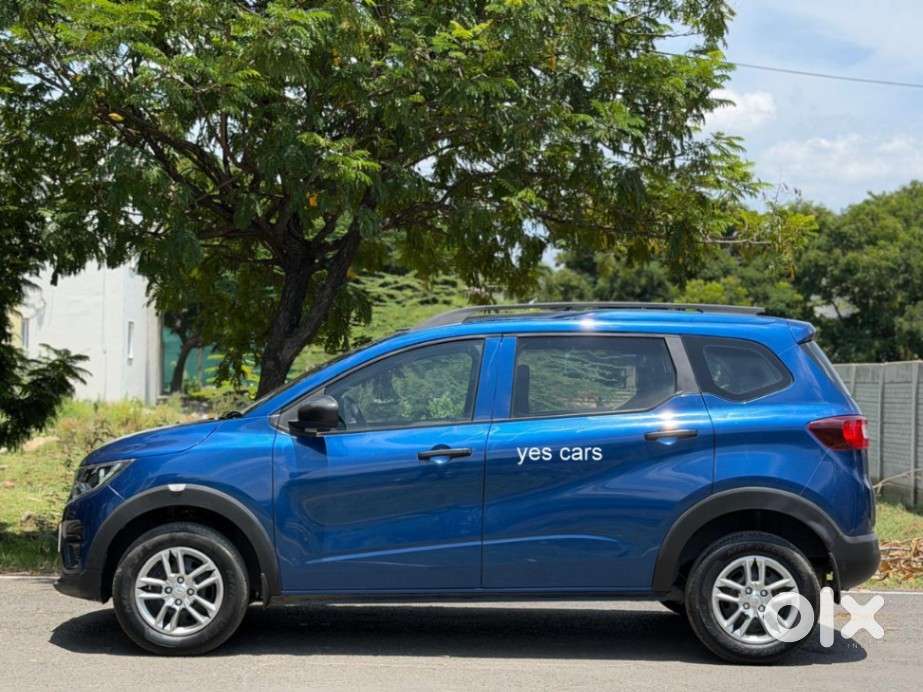 Renault Triber Rxl, 2023, Petrol