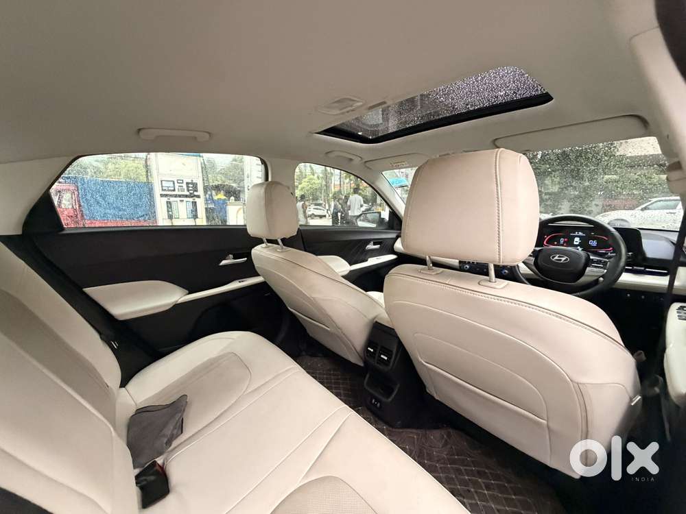 Hyundai Verna 1.5 Sx (o) Vtvt, 2024, Petrol