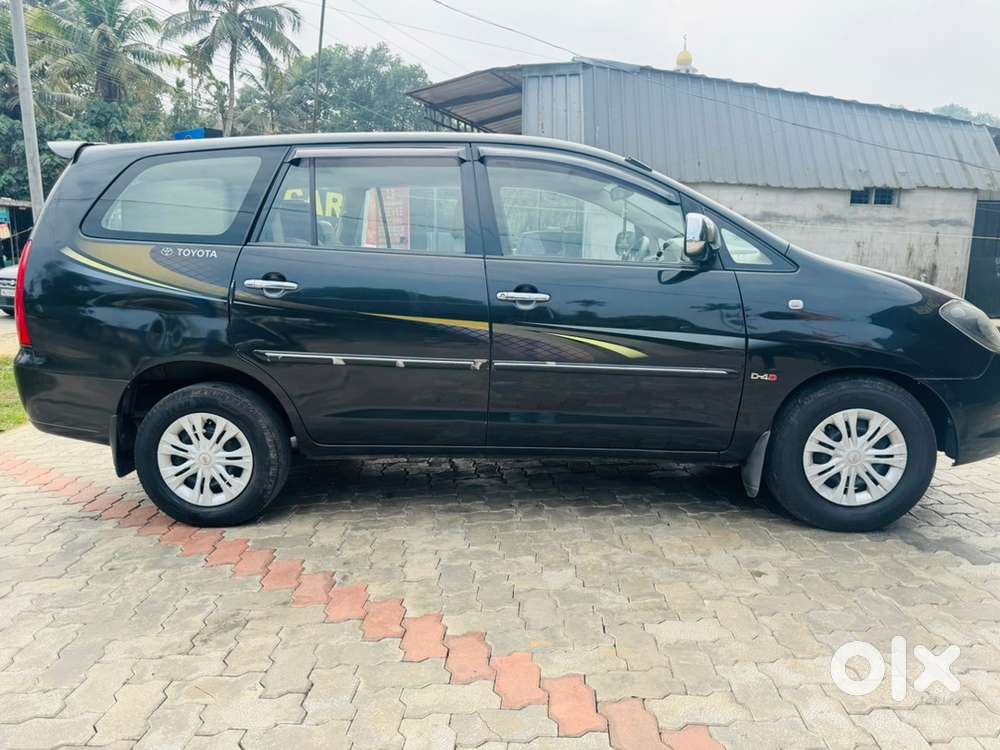 Toyota Innova 2007 Diesel Well Maintained
