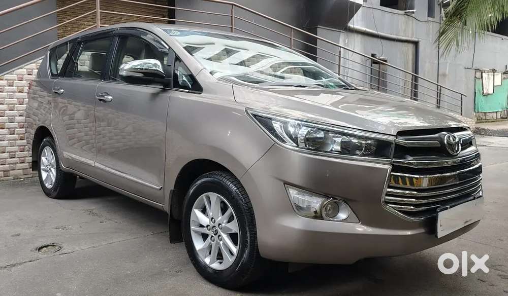 Toyota Innova Crysta 2016 Diesel Automatic 105000 Km Driven