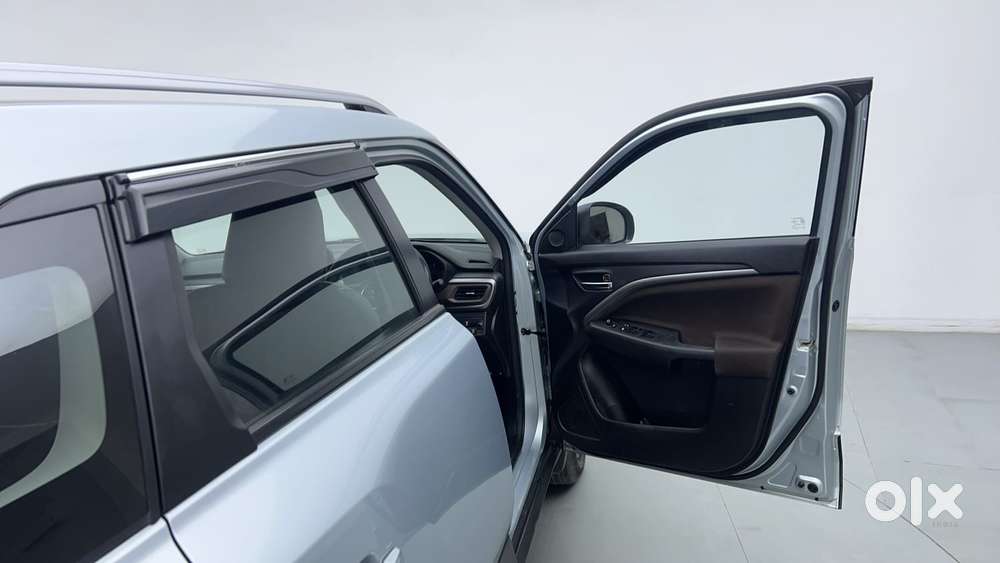 Maruti Suzuki Vitara Brezza 1.5 Zxi, 2023, Petrol