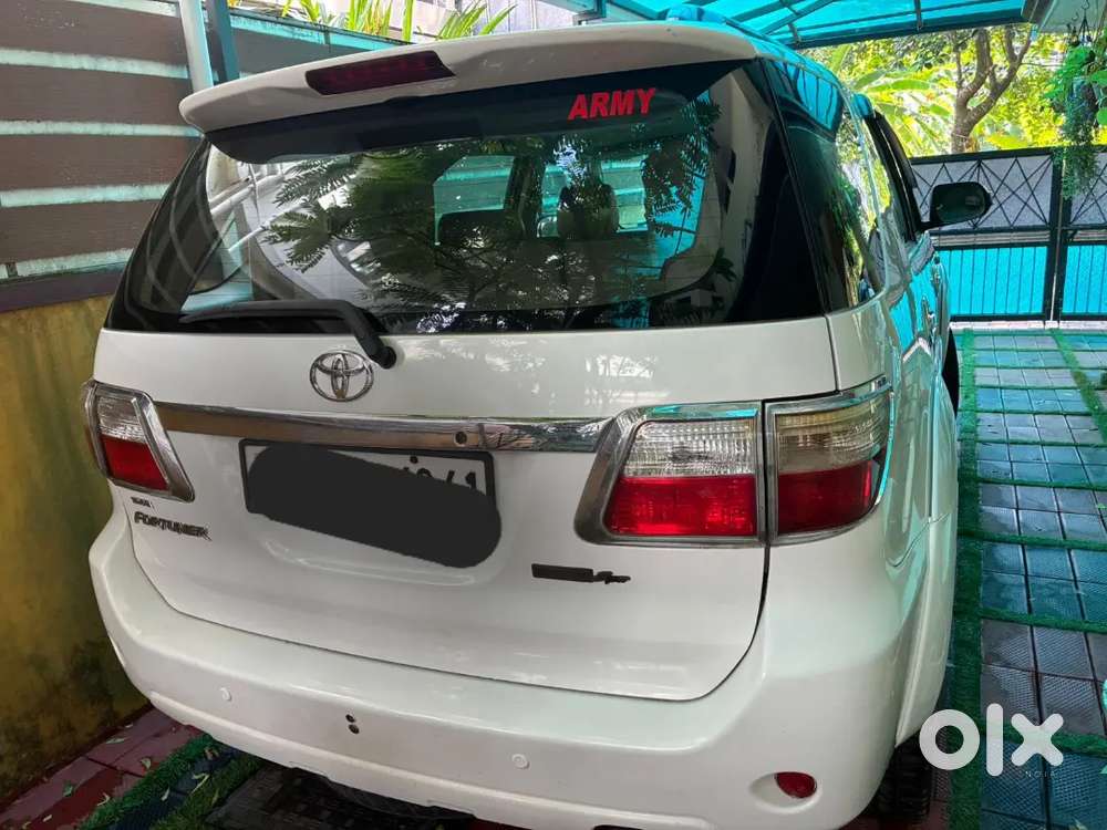 Toyota Fortuner Diesel 2010 Year