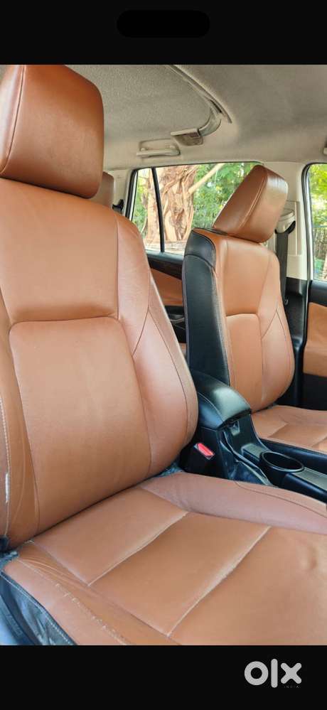 Toyota Innova Crysta 2.8 Gx At 7 Str, 2016, Diesel