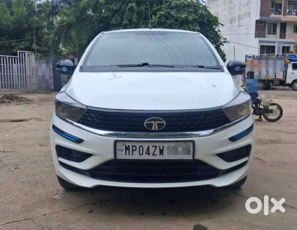 Tata Tiago 1.2 Revotron Xt (o), 2024, Petrol