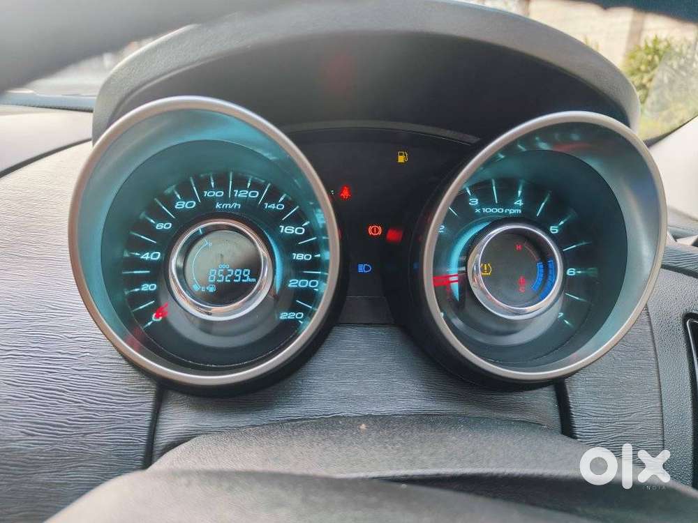 Mahindra Xuv500 W9, 2021, Diesel