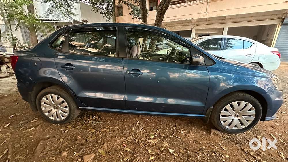 Volkswagen Ameo Petrol 2016