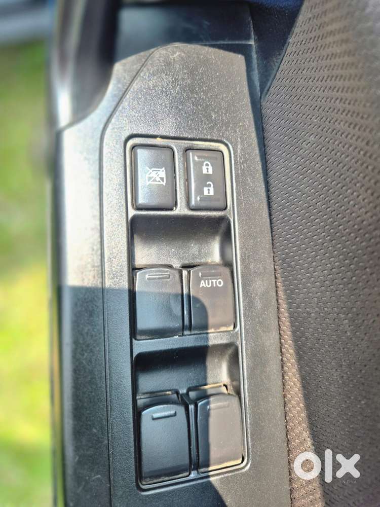 Toyota Urban Cruiser 1.5 Premium Grade At, 2021, Petrol