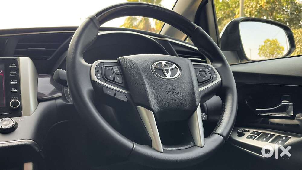 Toyota Innova Crysta [2020-ongoing] 2.4 Vx 7 Str, 2021, Diesel