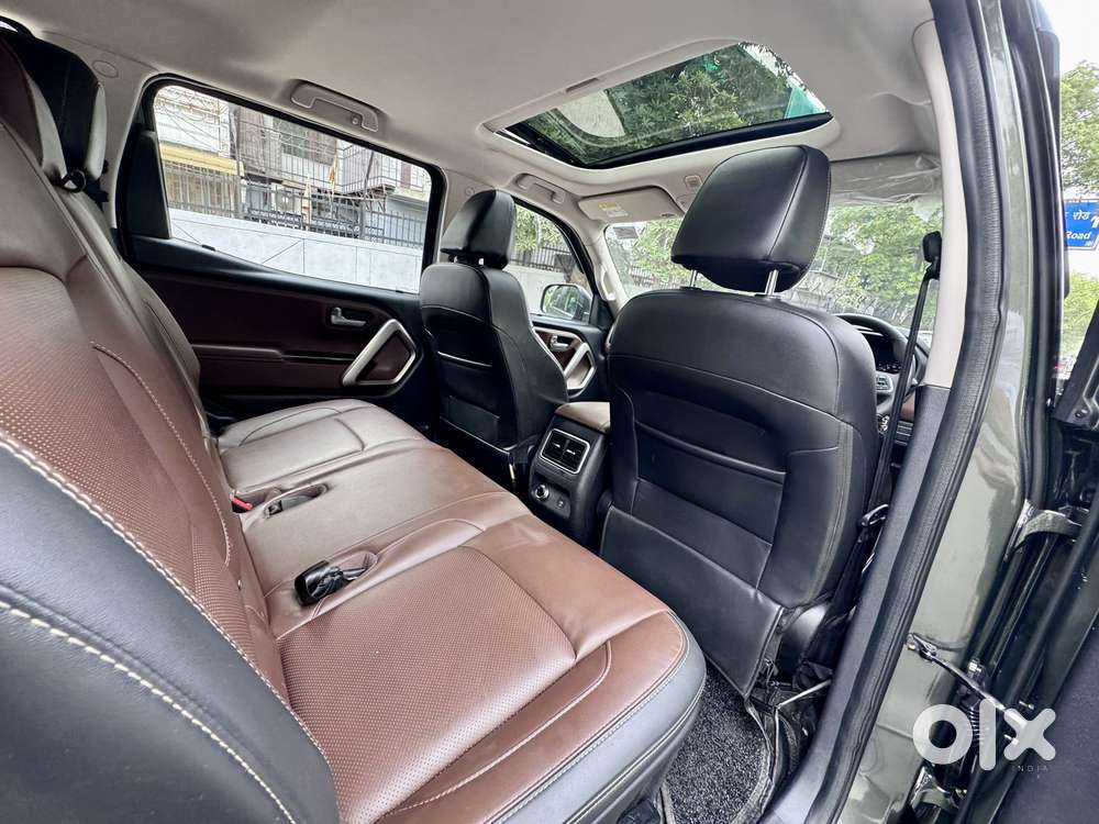 Mahindra Scorpio N Z8 Petrol Mt 7 Str, 2024, Petrol