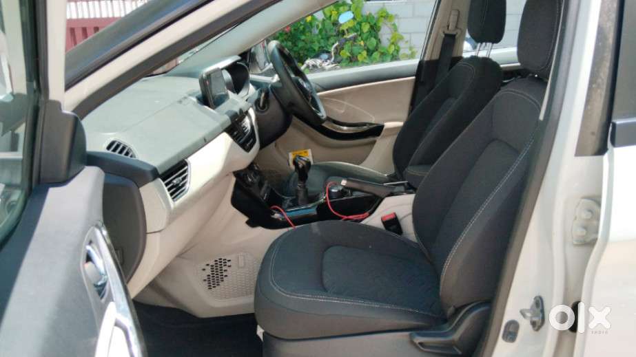 Tata Nexon 1.2 Revotron Xz Plus, 2022, Petrol