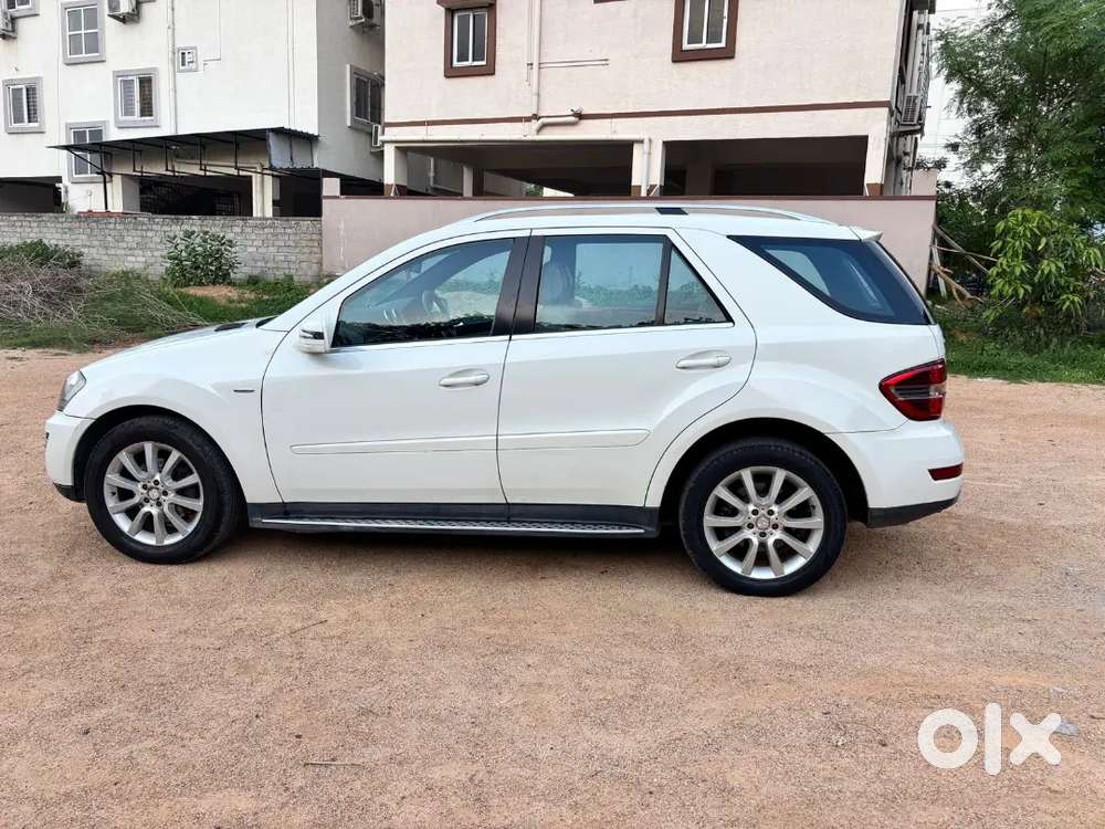 Mercedes Benz Ml 350 For Urgent Sale With Fancy Number 0001