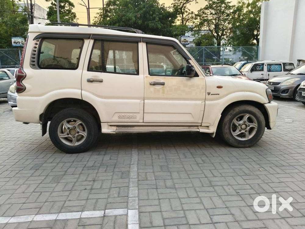 Mahindra Scorpio Vlx Airbags Bs Iii, 2011, Diesel