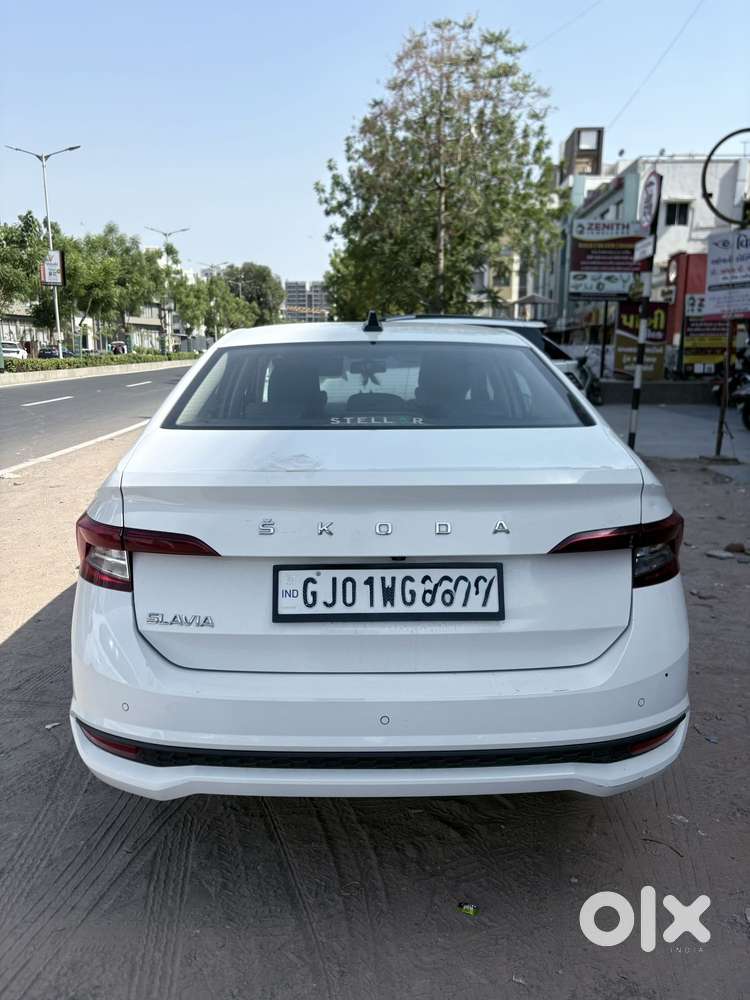 Skoda Slavia Ambition 1.0l Tsi Mt, 2022, Petrol