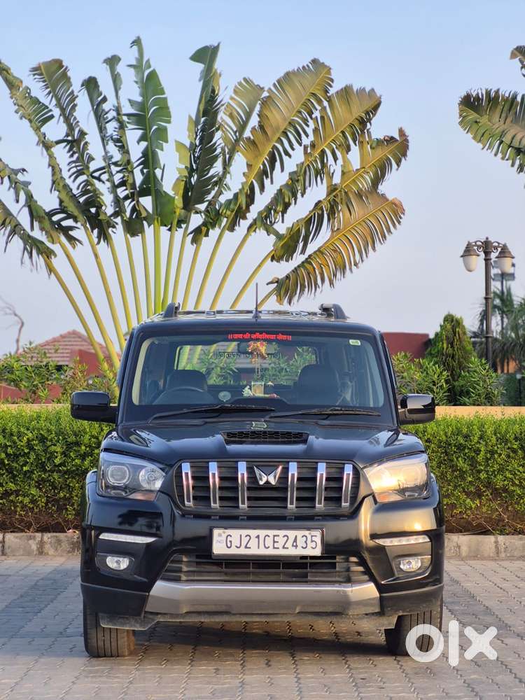 Mahindra Scorpio Classic 2.2 S 11 Mt 7 Str, 2024, Diesel