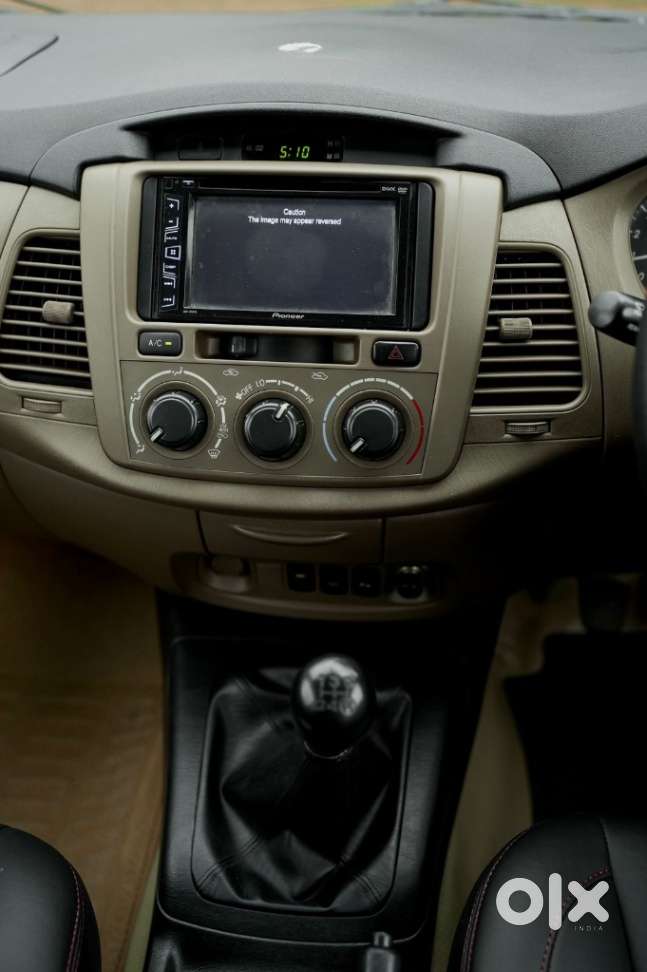 Toyota Innova 2.5 G (diesel) 8 Seater, 2015, Diesel