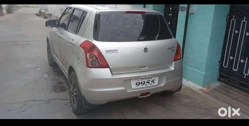 Maruti Suzuki Swift 2010 Diesel 223000 Km Driven