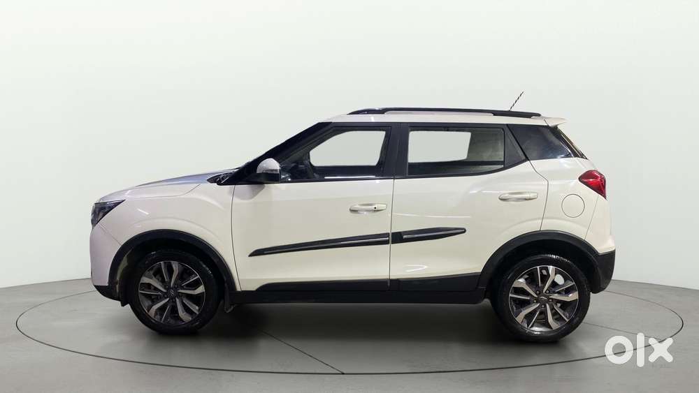 Mahindra Xuv300 W8 Option, 2020, Petrol