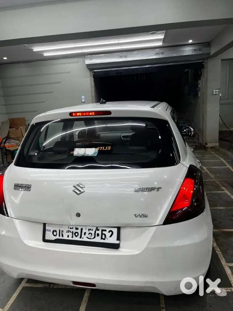 Maruti Suzuki Swift 
2015
1st Owner