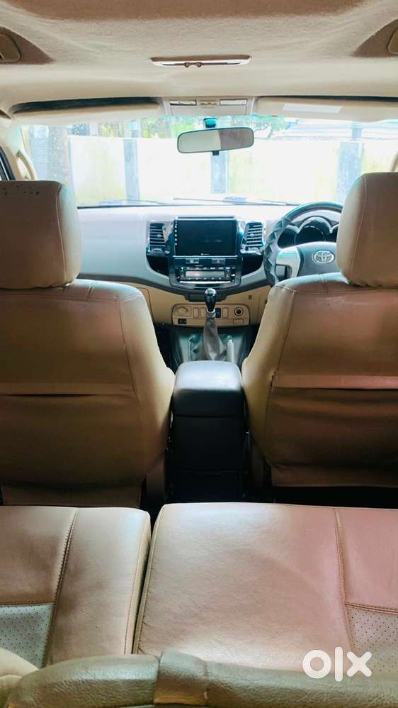 Toyota Fortuner Diesel 2012
