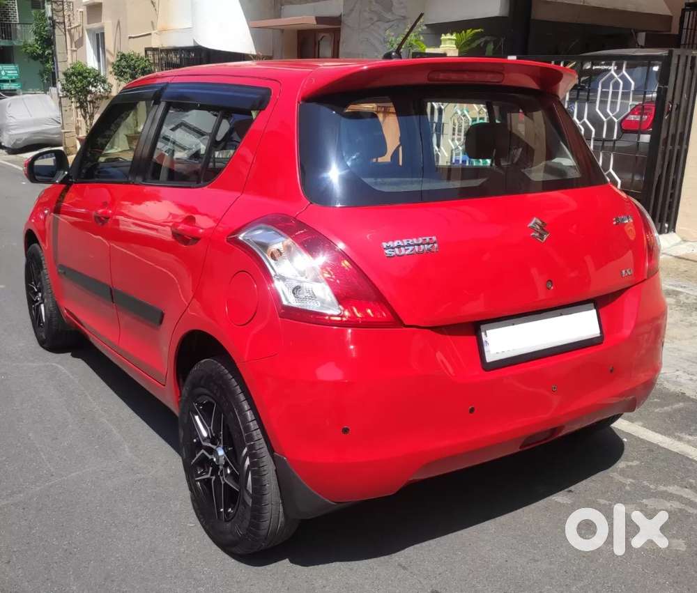 Maruti Suzuki Swift Vxi, 2015, Petrol