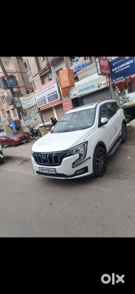 Mahindra Xuv700 Petrol 2022