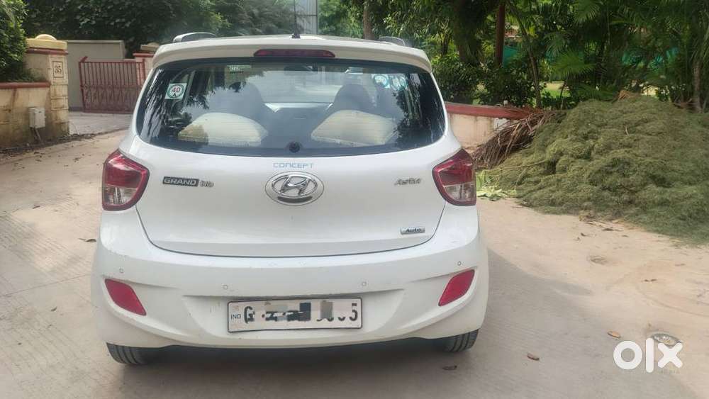 Hyundai Grand I10 Asta Automatic 1.2 Kappa Vtvt, 2016, Petrol