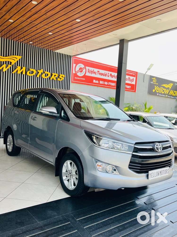 Toyota Innova Crysta 2.4 Gx Mt, 2017, Diesel