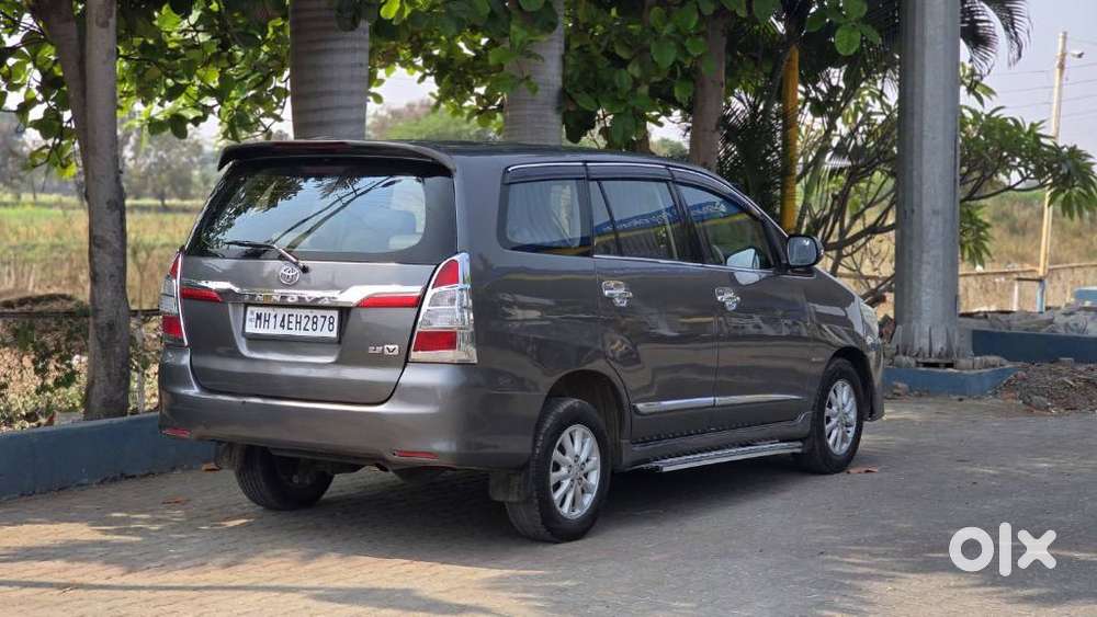 Toyota Innova 2012-2013 2.5 Vx (diesel) 8 Seater, 2014, Diesel