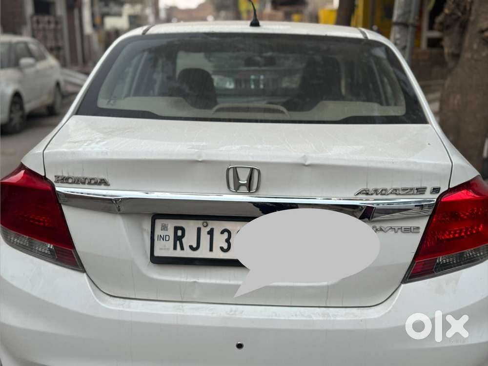 Honda Amaze 2015 Petrol Well Maintained