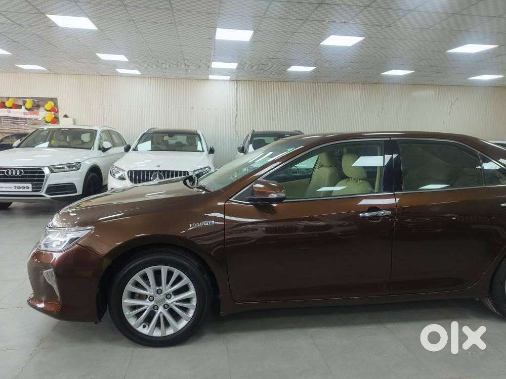 Toyota Camry 2.5 Hybrid, 2016, Petrol