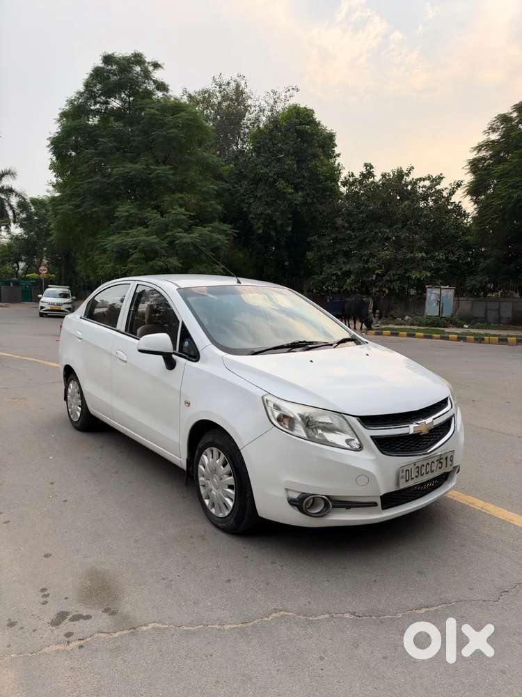 Chevrolet Sail, 2015, Petrol