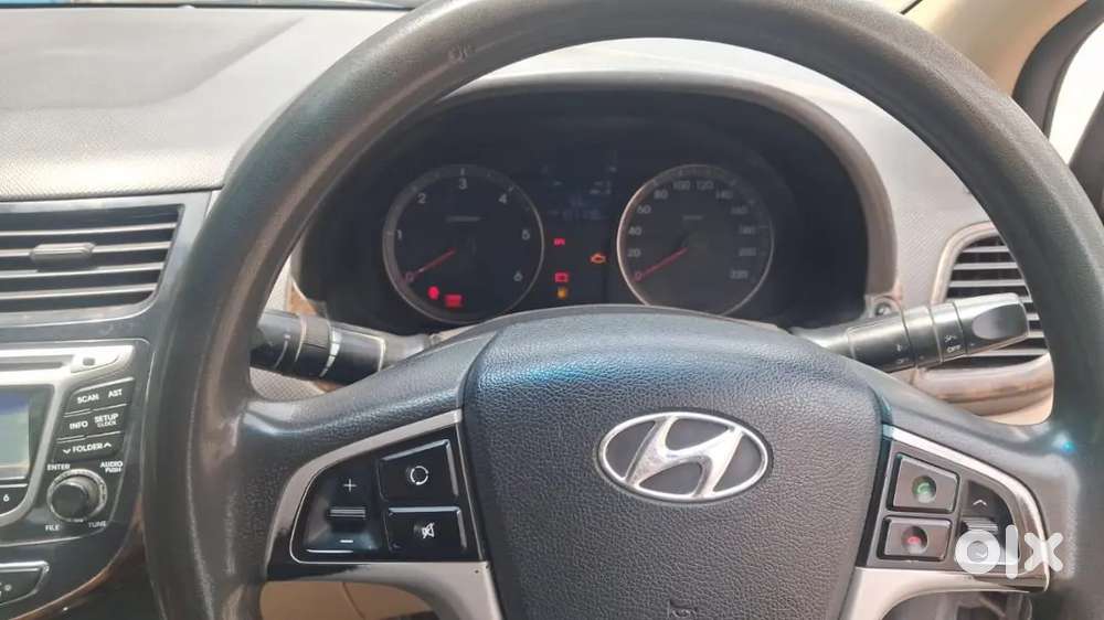 Hyundai Verna Fluidic 2015