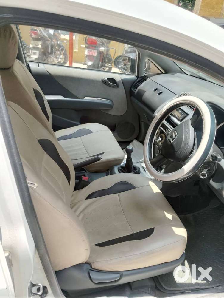 Honda City Zx Exi  New Passing Valid For 5 Years  Low 95,000 Km Only