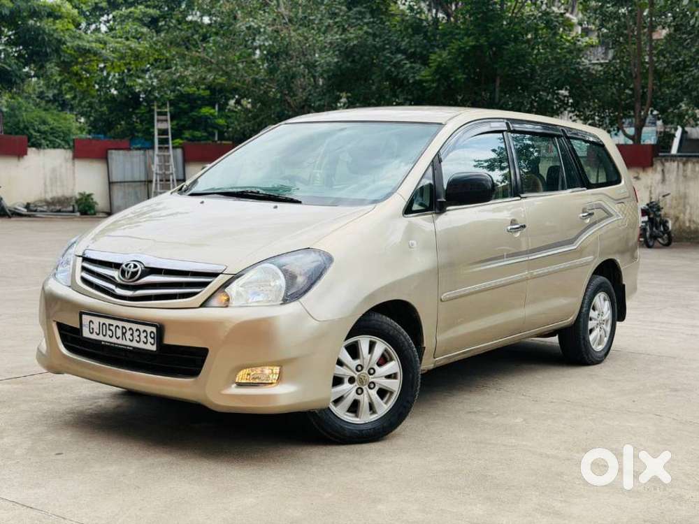 Toyota Innova 2.5 V 7 Str, 2011, Diesel