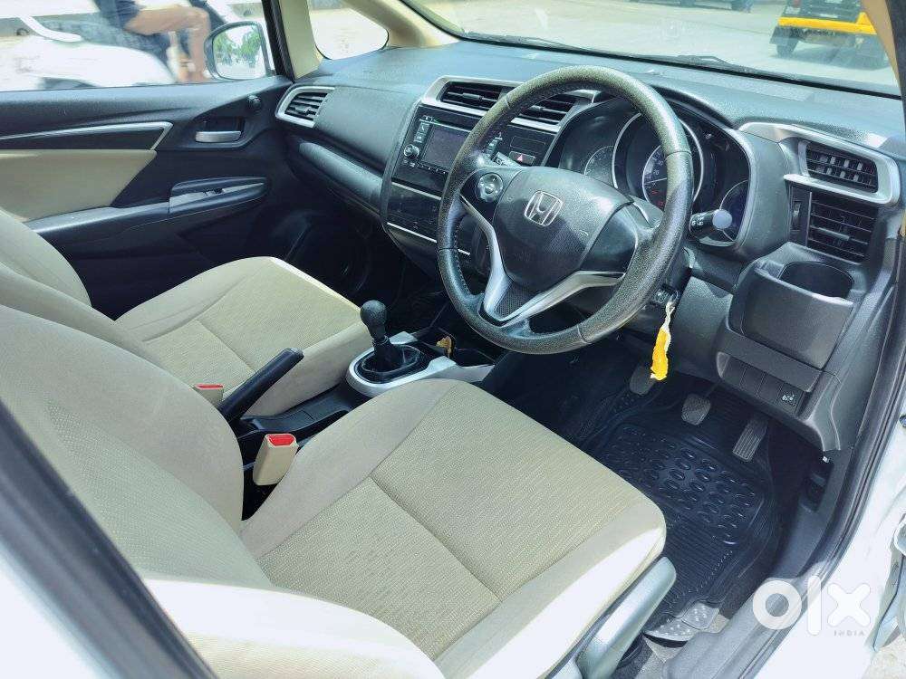 Honda Jazz V Mt Privilege, 2016, Petrol