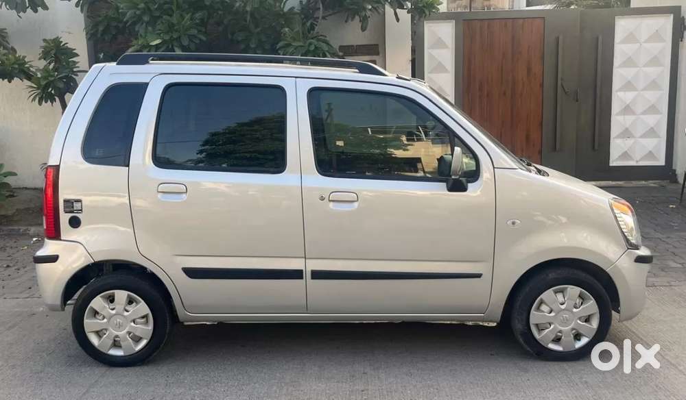 Maruti Suzuki Wagon R Lxi, 2010, Petrol