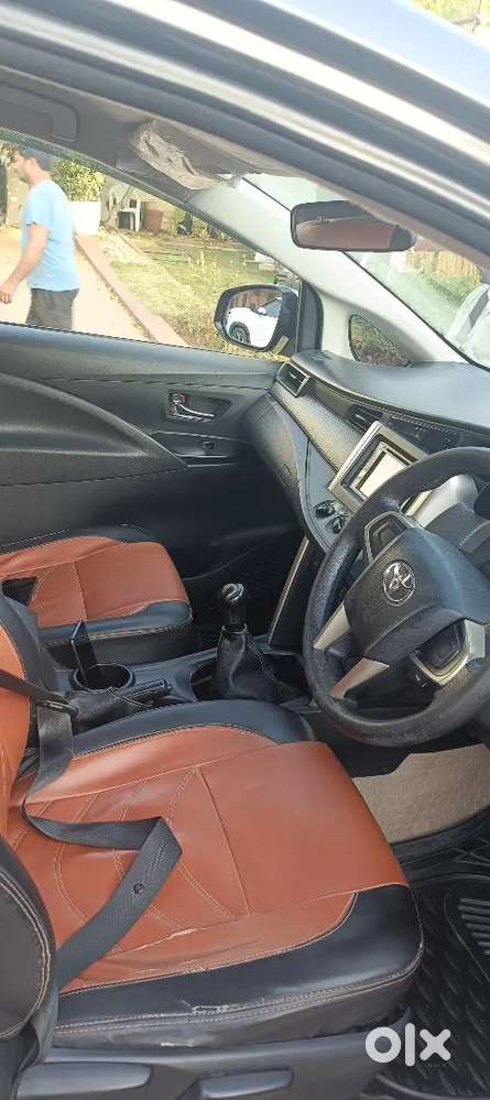 Toyota Innova Crysta 2017