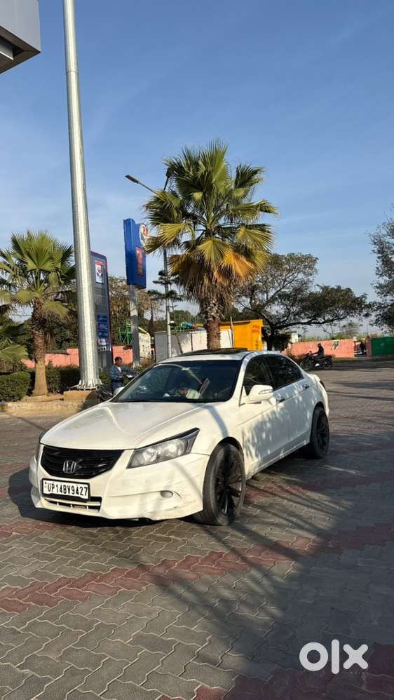 Honda Accord Hybrid 2012