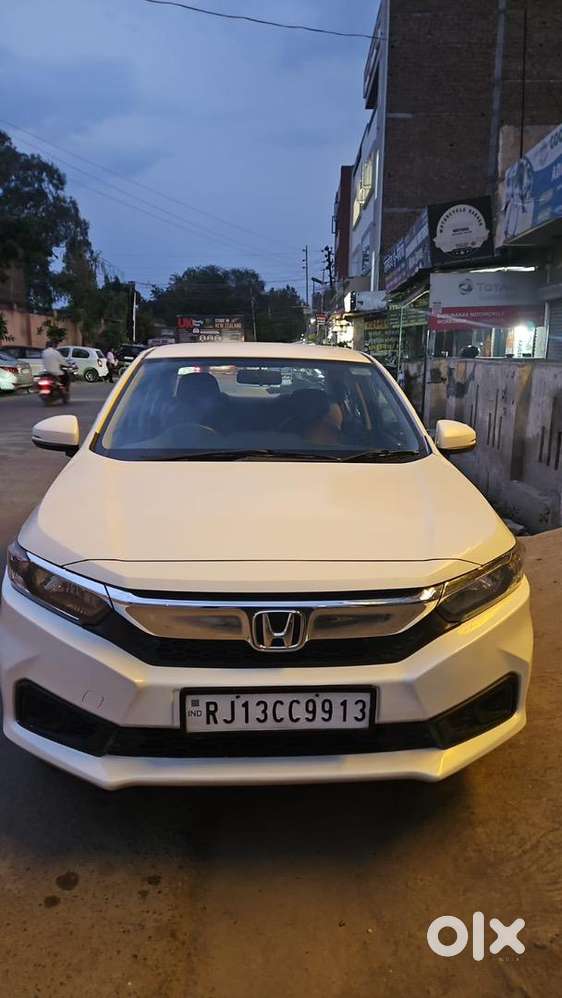 Honda Amaze 2019 Petrol Well Maintained
