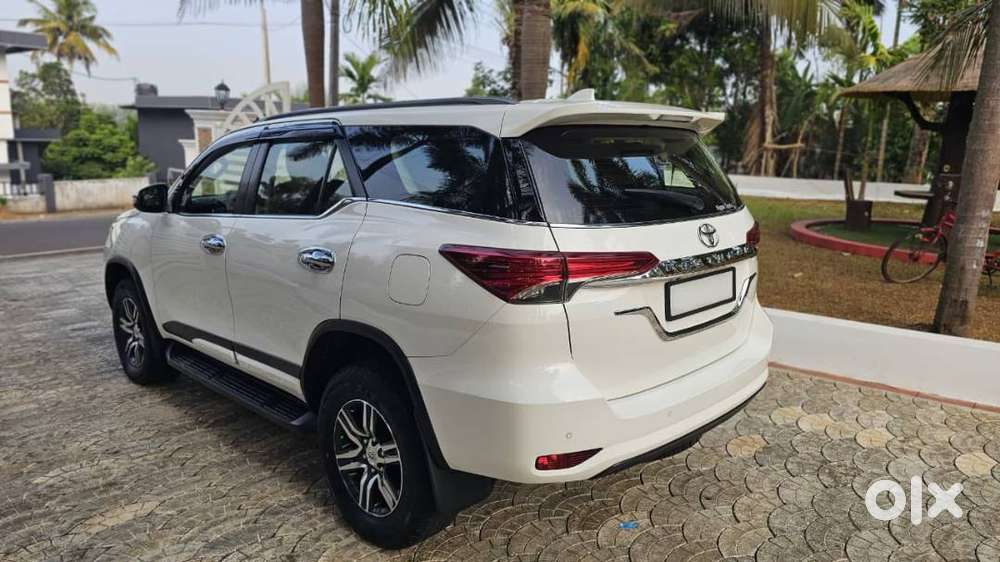 Toyota Fortuner 2.8 Diesel Automatic 4x2 – 2020 Model