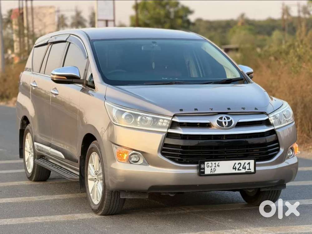 Toyota Innova Crysta 2.8 Zx At 7 Seater, 2019, Diesel