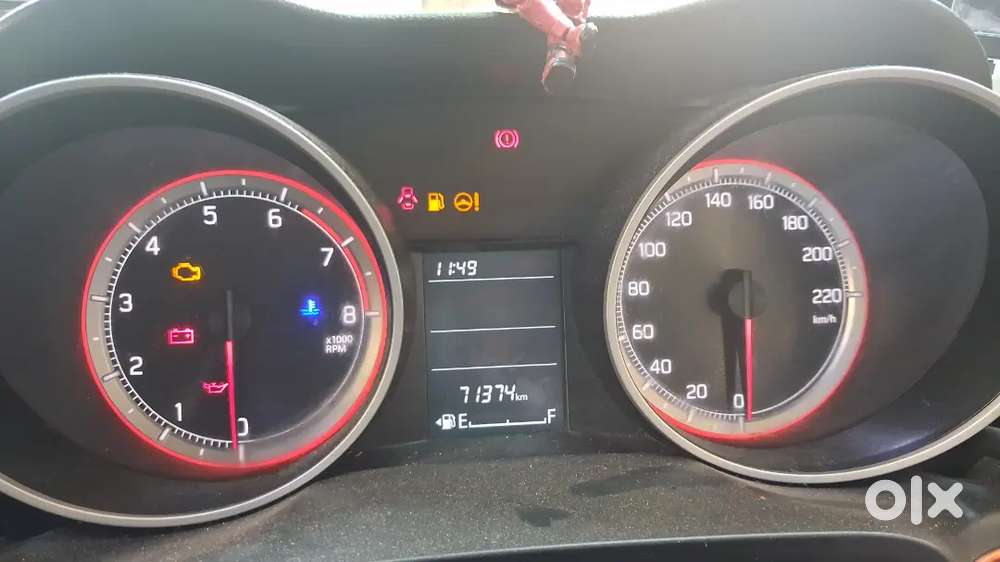 Maruti Suzuki Swift 2019 1.2 Vxi